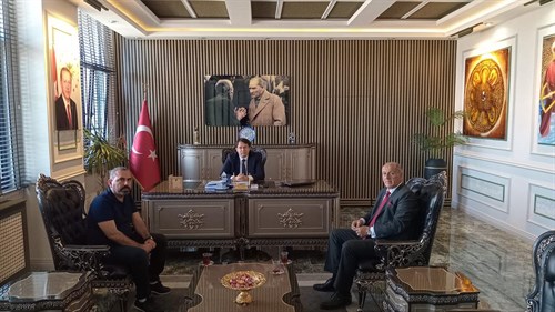 Yolkonak Belediye Başkanı Kaymakamımız Ekrem Çeçen’i Ziyaret Etti